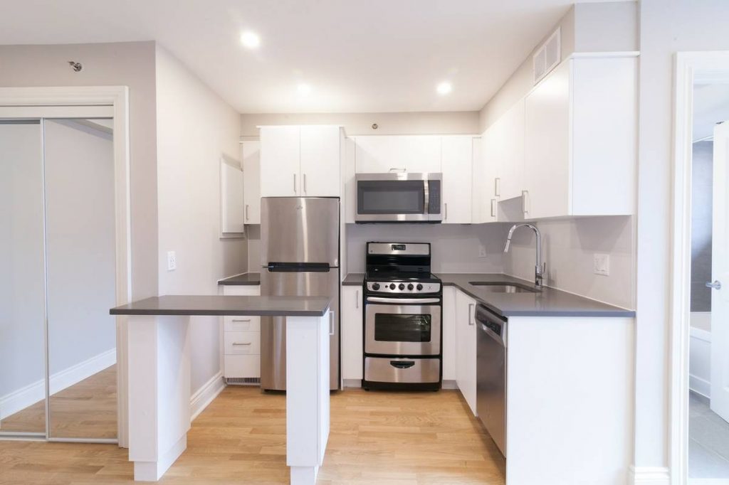 25 des Pins for rent