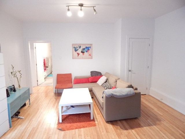 224 Saint Joseph for rent