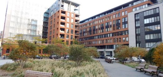 90 Soeurs Grises for rent