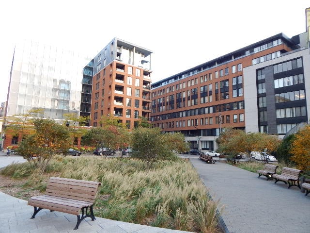 90 Soeurs Grises for rent