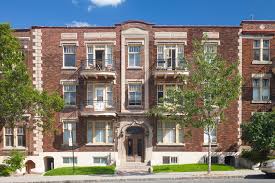 3720 Queen Mary Montreal For rent