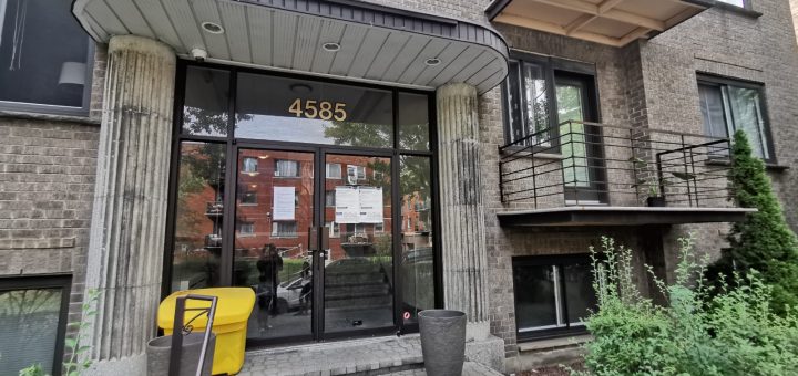 4585 Dupuis Montreal - 3-bedroom apartment for rent