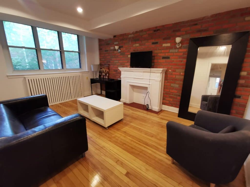 6210 Deacon Montreal Furnished Apartment for rent